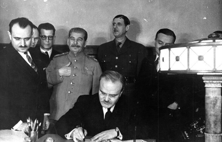 22 ноября 1890 года родился Шарль де Голль – последний независимый правитель Франции