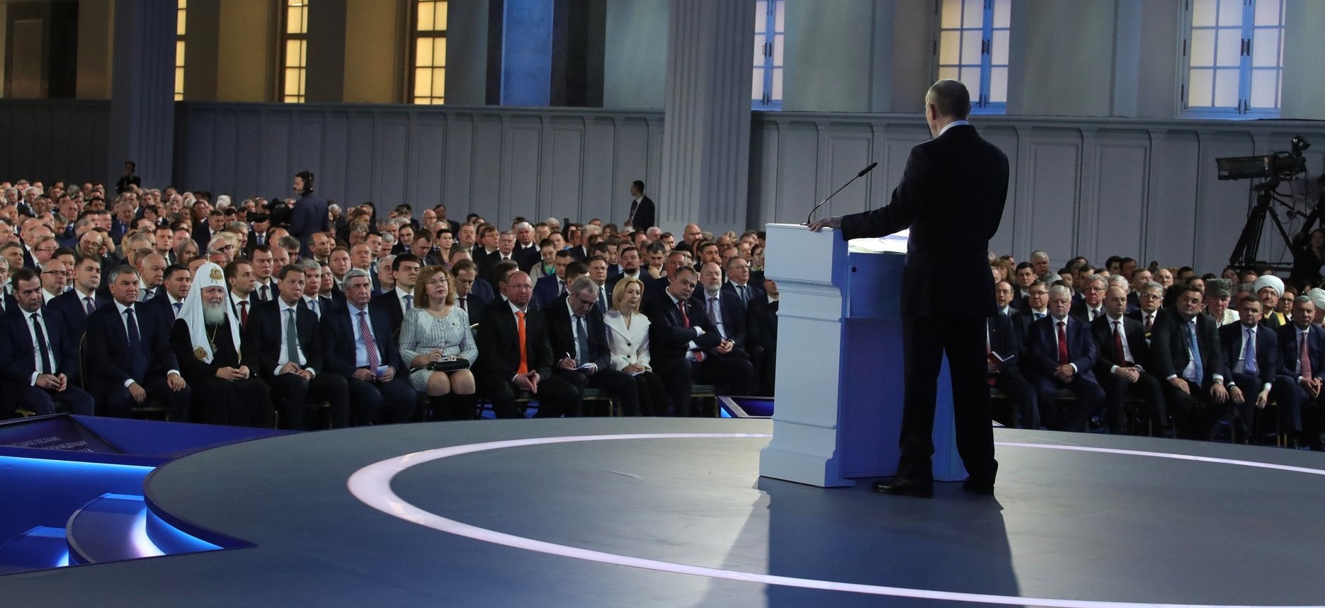 Что означают послание Президента и отставка Правительства?